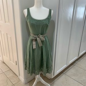 Elie Tahari Sage Embroidered Dress Vintage Look